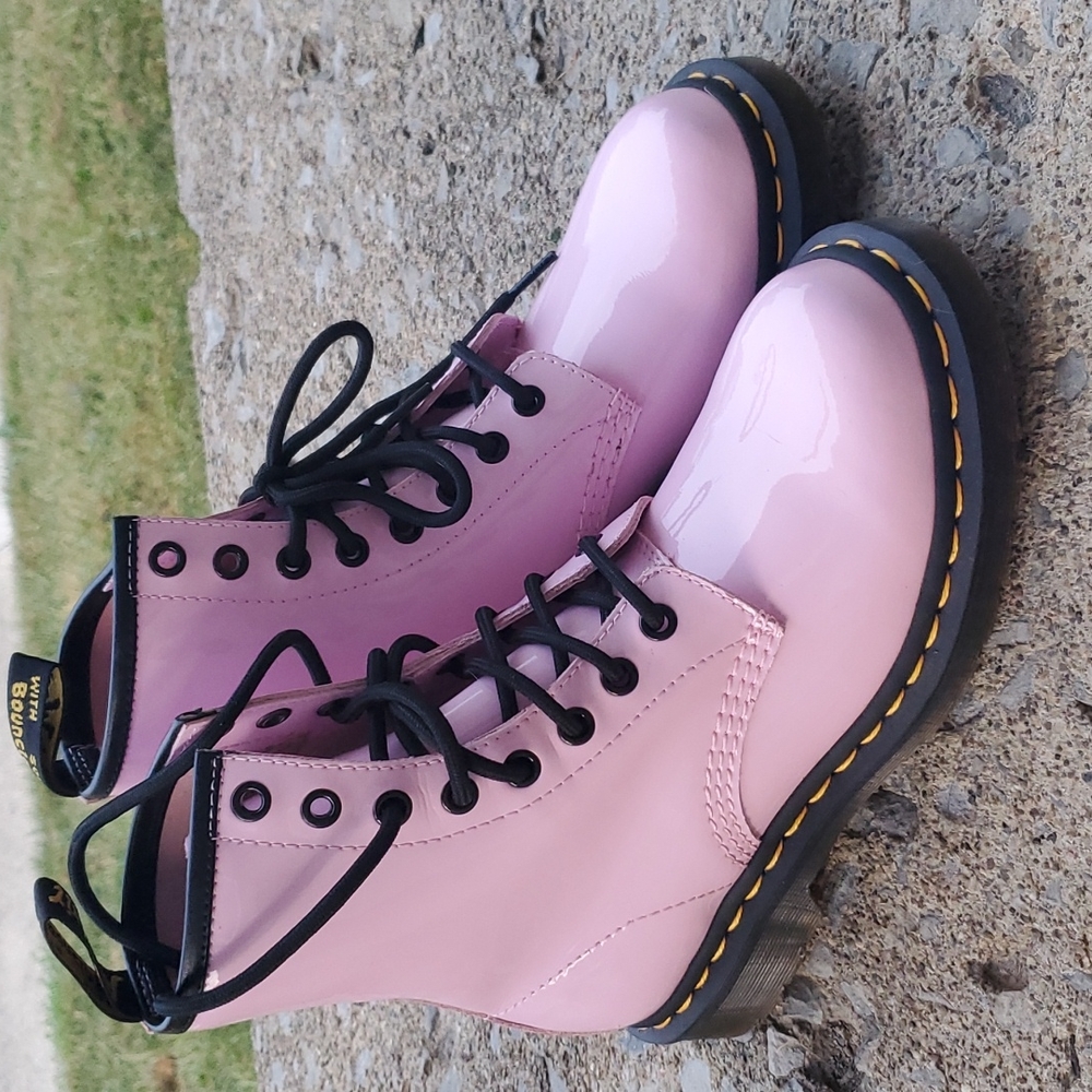 Dr Martens light pink size 6 - Picture 2 of 3